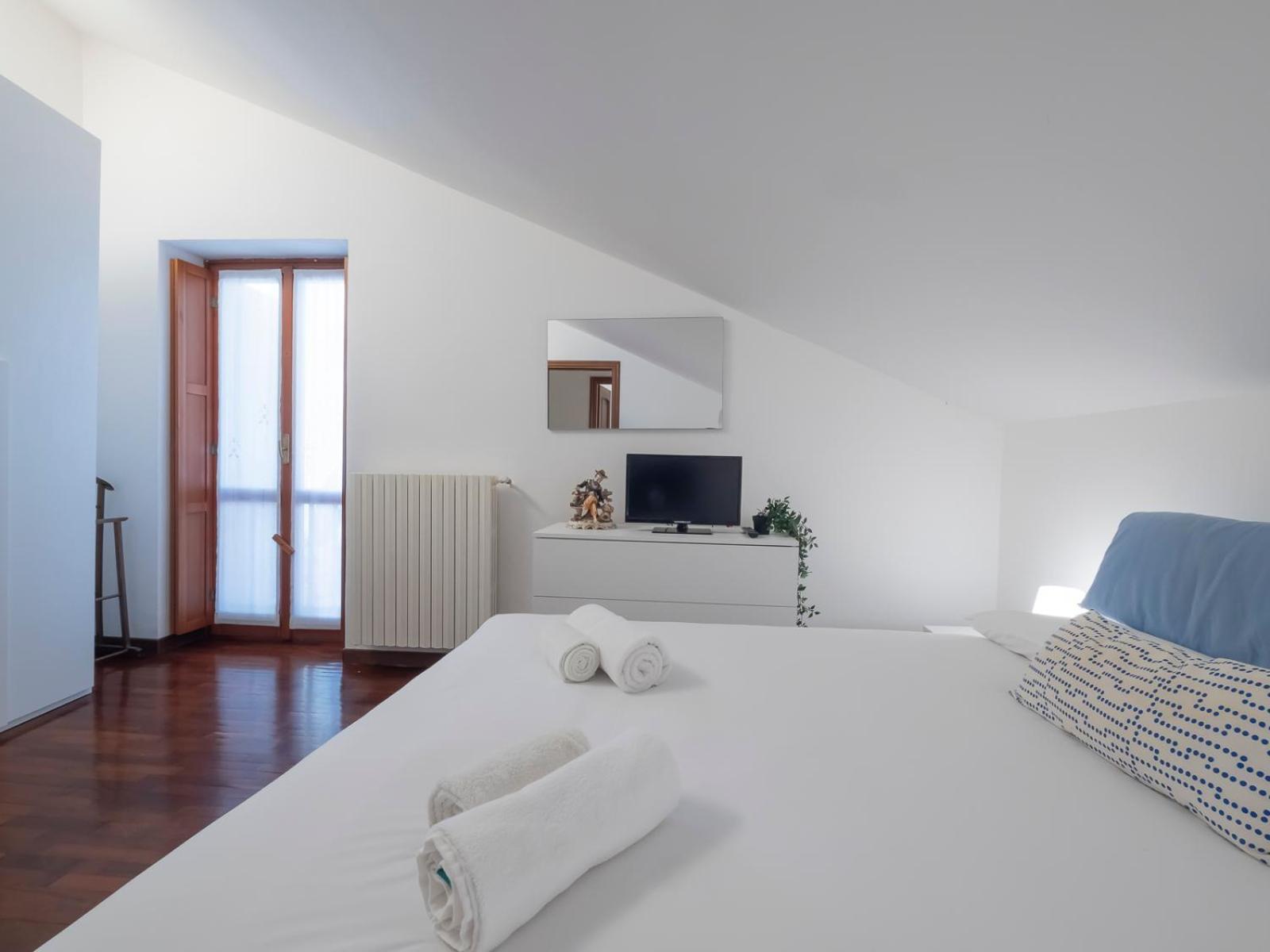 B&B La Ringhiera - Meda 43 Milan Bagian luar foto